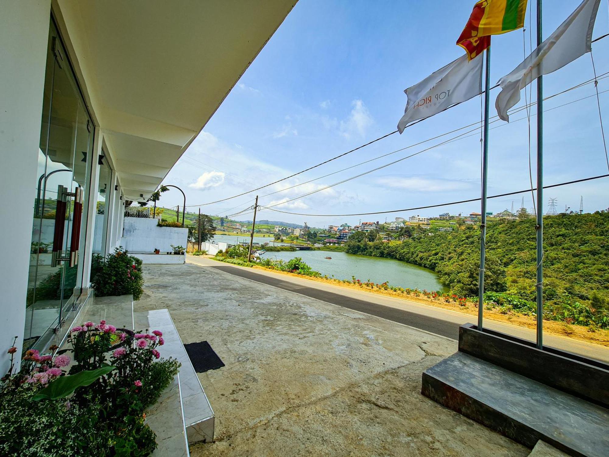 Top Rich Hotel Nuwara Eliya Zewnętrze zdjęcie