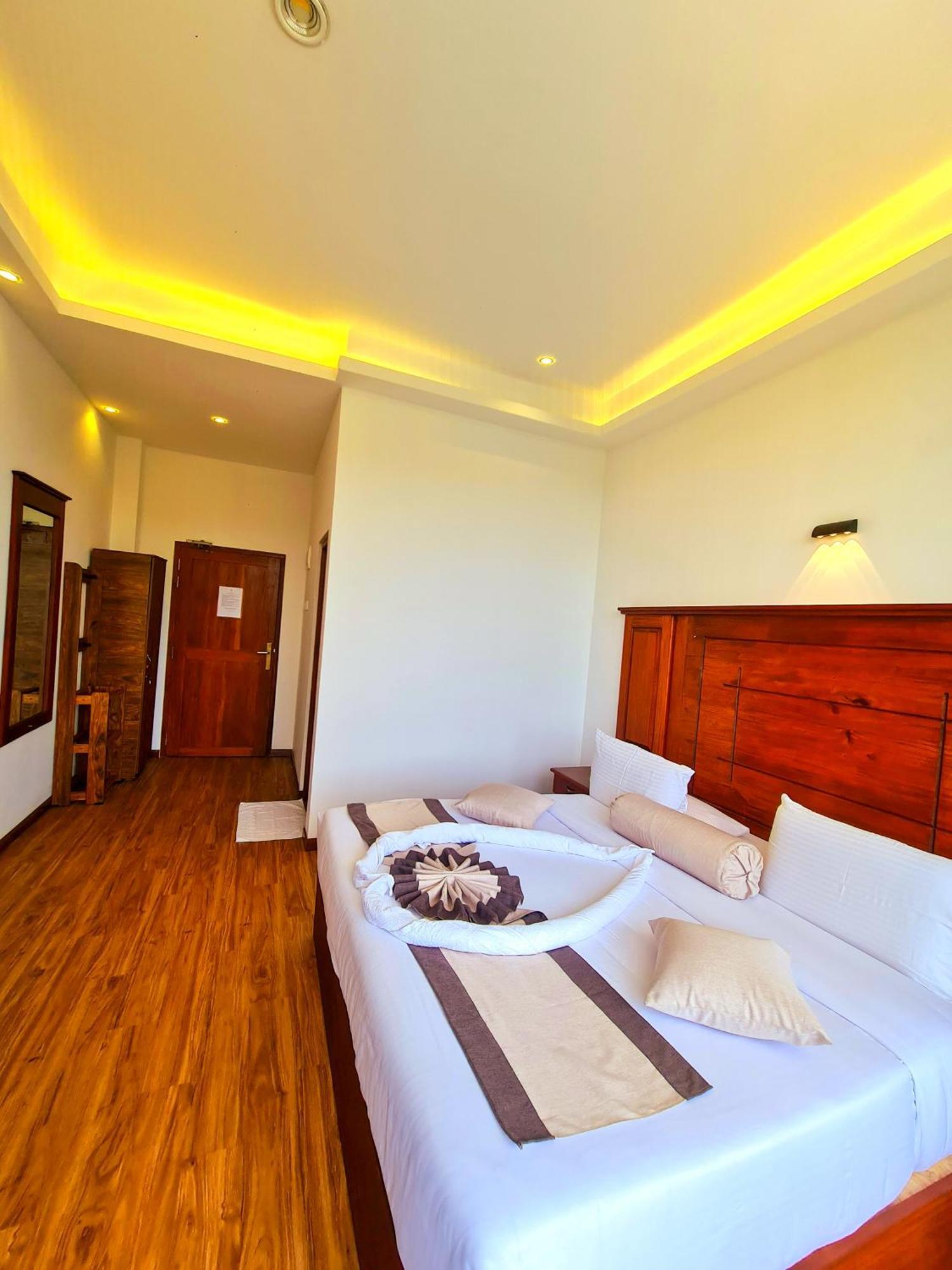Top Rich Hotel Nuwara Eliya Zewnętrze zdjęcie